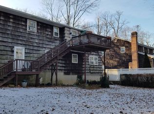 245 Oyster Bay Rd, Locust Valley, NY 11560