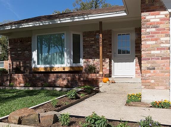 2nd image of 628 Dumont Dr