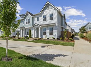 6842 SE Crimson Ln, Hillsboro, OR