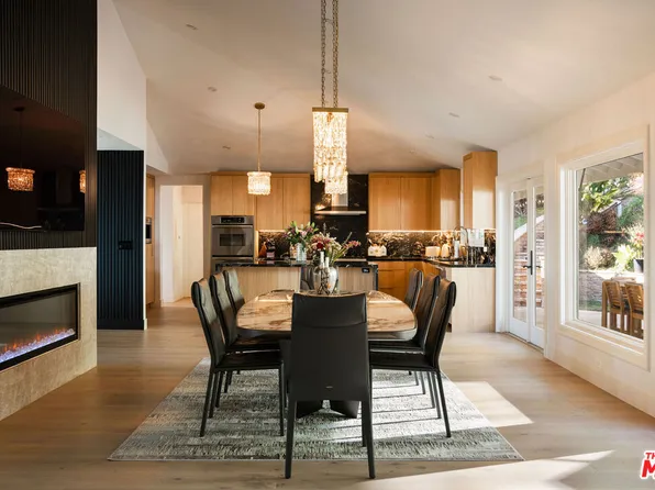 610 Estrellita Way, Los Angeles, CA 90049