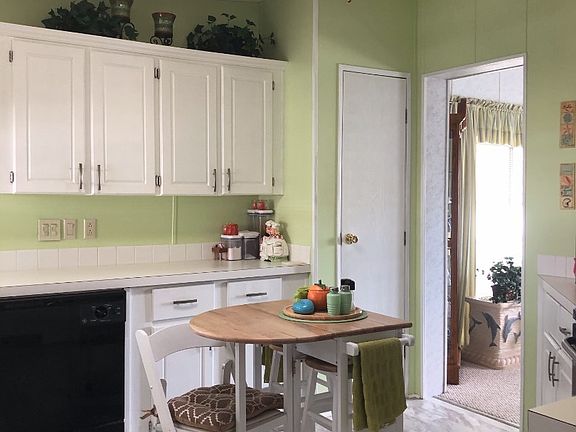 4th image of 5225 Moon St