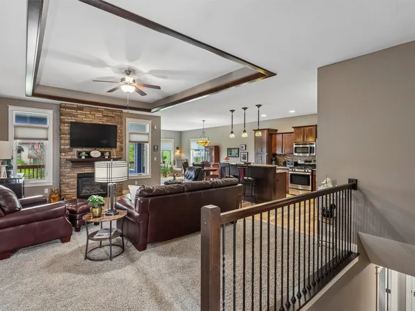 1634 NW Reinhart Dr, Ankeny, IA 50023