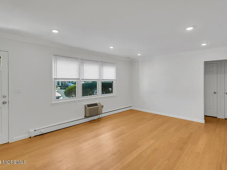 96 East Ave #85 — Photo 8