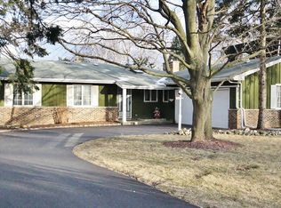 483 Tennyson Rd, Bartlett, IL 60103