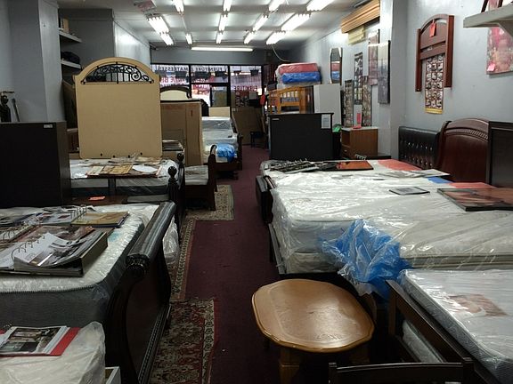 3rd image of 1153 Flatbush Ave