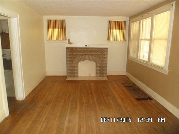 3rd image of 1538 Reid Ave