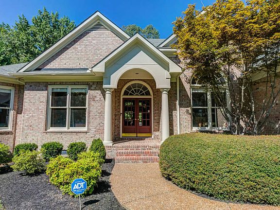 2nd image of 145 Carphilly Cir