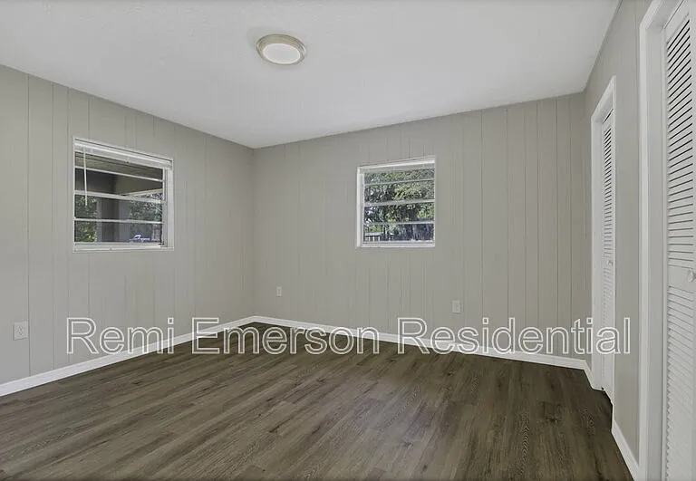 14025 SE 54th Ct — Photo 15