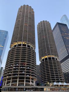300 N State St APT 3308, Chicago, IL, 60654