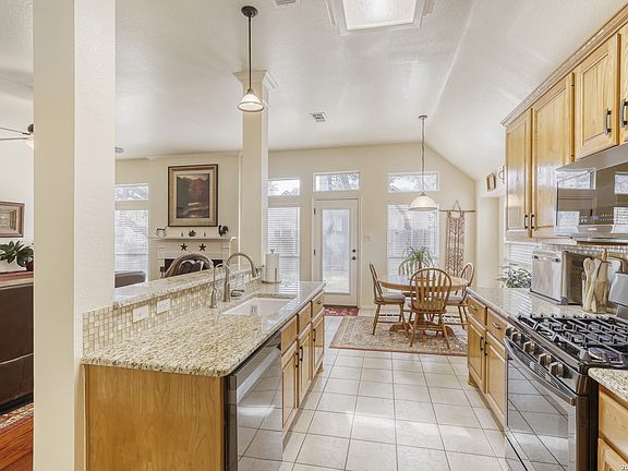 5th image of 8930 Brae Vista