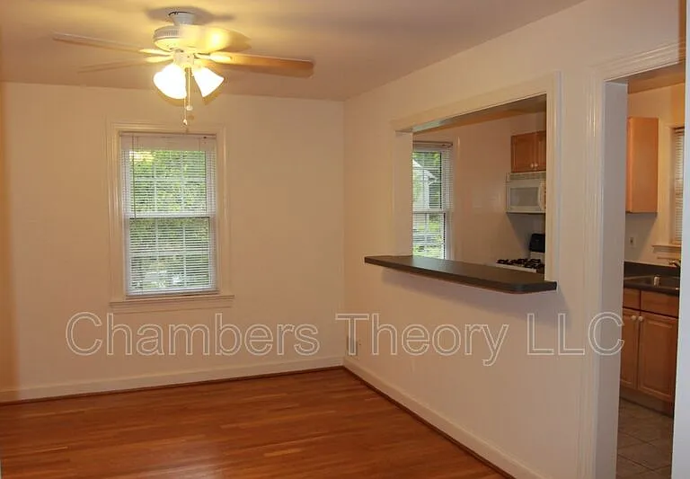 530 N Nelson St #1 — Photo 6
