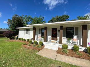 102 Myrick St, Headland, AL 36345