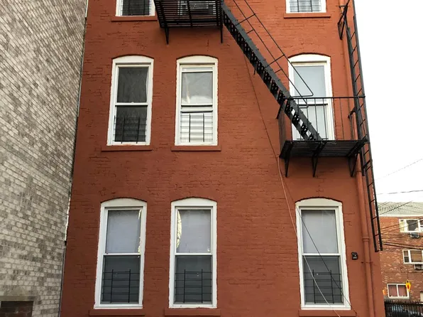 764 East 213th Street image 4 of 4