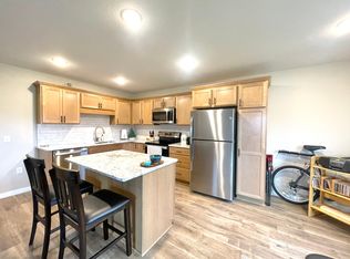 5598 Timber Trl UNIT 7, Eau Claire, WI 54701