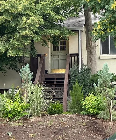 658 N Desoto St #A — Photo 3
