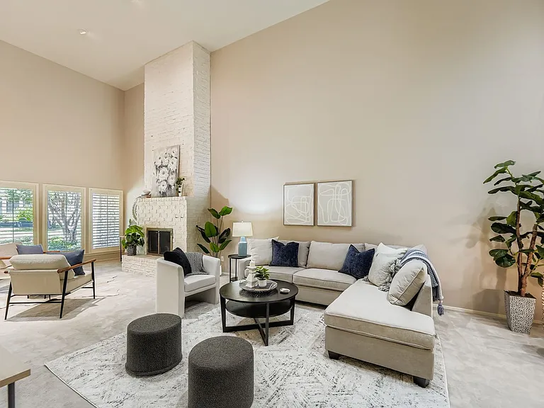 8104 East Ct — Photo 9