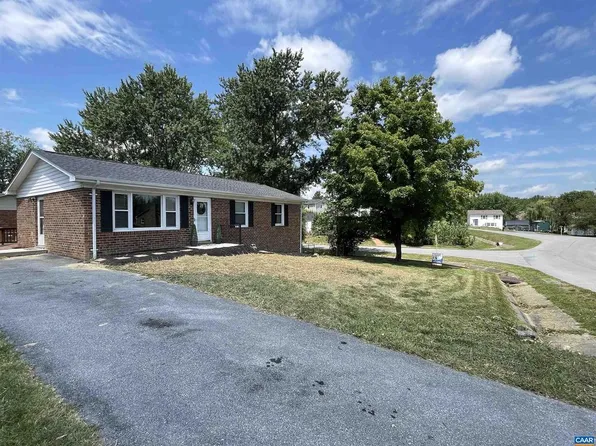 23 BINGHAM ST, VERONA, VA 24482