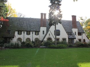 2900 Fairmount Blvd, Cleveland Heights, OH