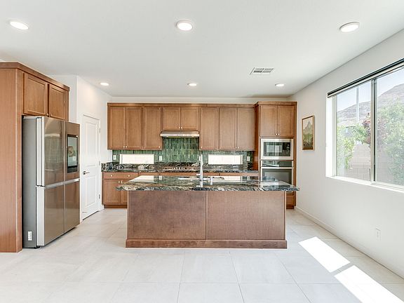 2nd image of 6333 Redstone Hills Dr