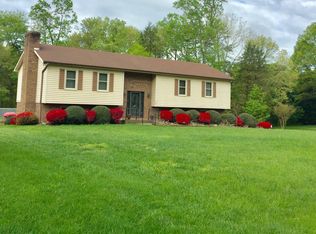 1332 Bunny Trl, Winston Salem, NC 27105
