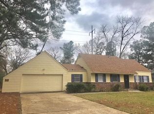 1135 Garden Park Dr, Jackson, MS 39204