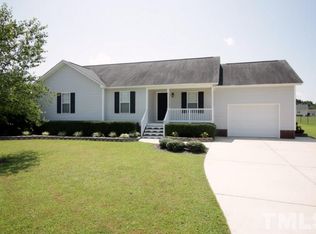 64 Burke Ct, Smithfield, NC 27577