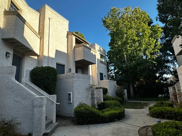 8442 Via Sonoma Unit 80, La Jolla, CA 92037