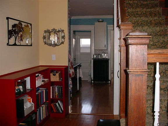 4th image of 122 N Pine Ave
