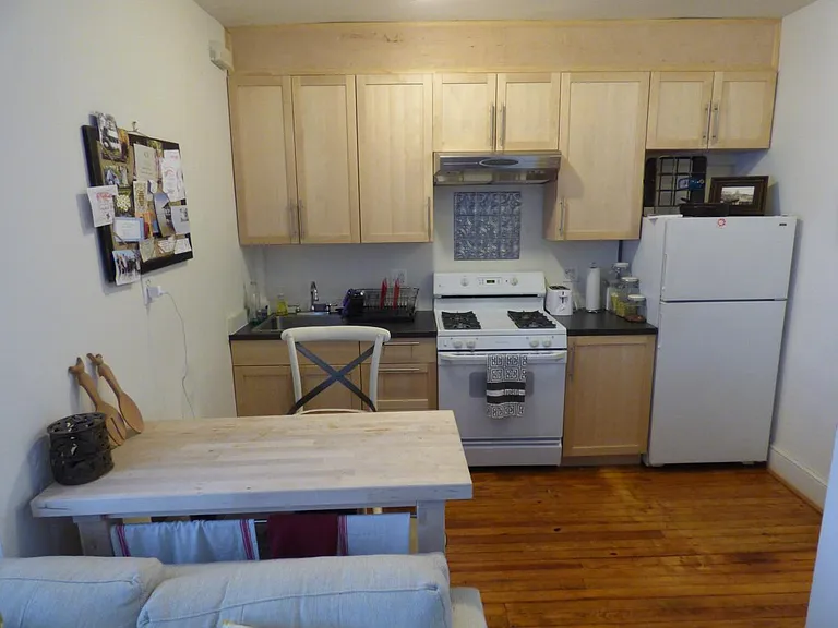 1834 Calvert St NW #3 — Photo 9
