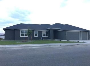 2481 Tiger Ln, Richland, WA 99352