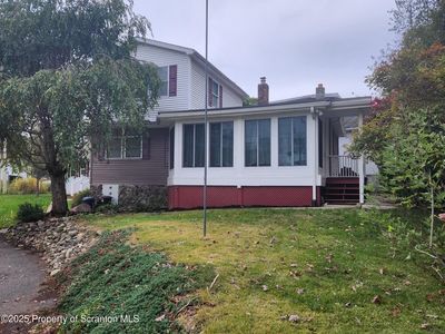 18 Circle Ave, Wapwallopen, PA, 18660