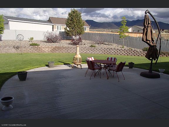 3rd image of 3195 Paiute St