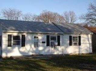 5524 Clover Ln, Toledo, OH 43623