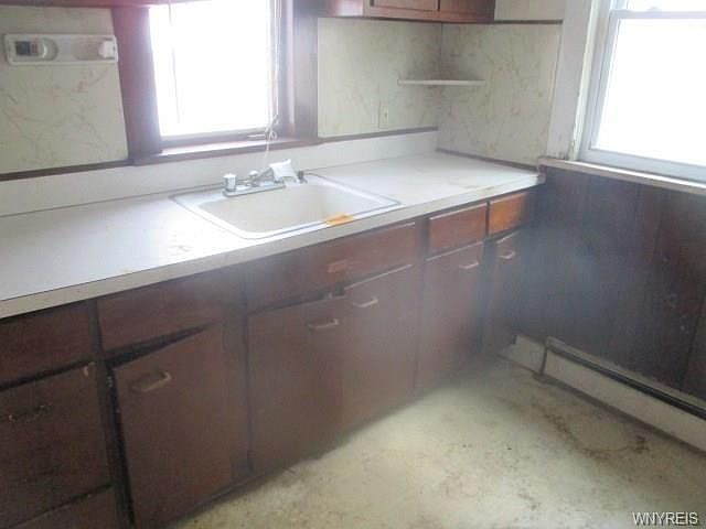 2nd image of 1257 Kenmore Ave