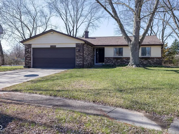 8214 Old Farm Rd, Indianapolis, IN 46256