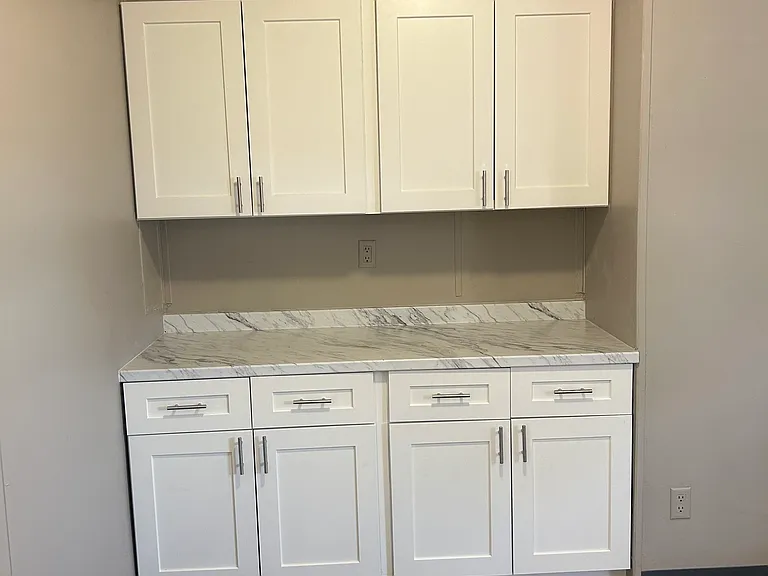 3738 Bellaire Ave — Photo 8