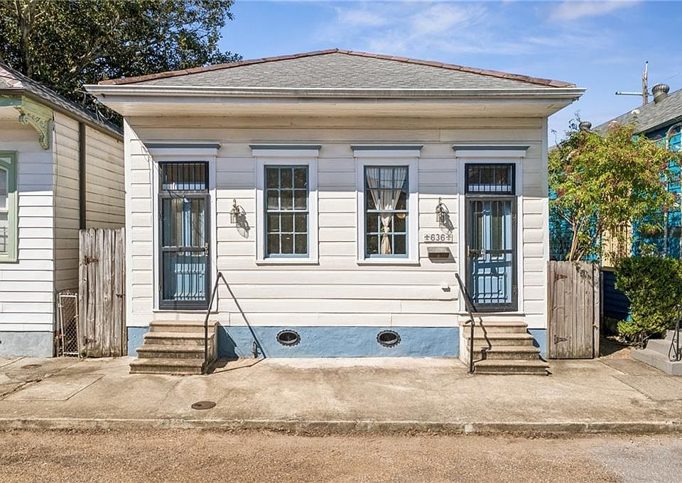 1st image of 636 Congress St