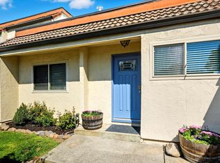 1818 Primavera Ct, Santa Rosa, CA 95409