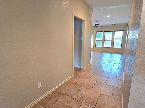 5th image of 5511 NW Rio Grande Ave