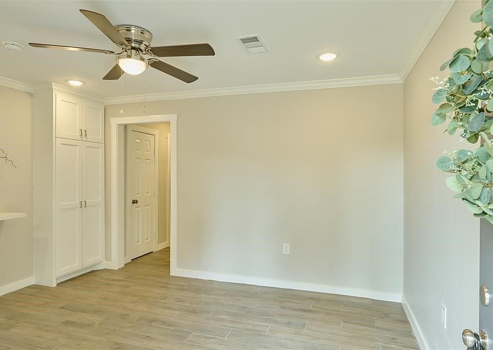 1st image of 309 S Magnolia St #309