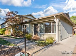 16 Fountainhead Ct, Martinez, CA