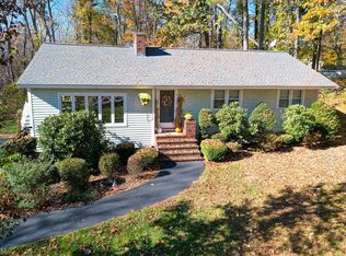 4 Hayes Hart Rd, Windham, NH 03087