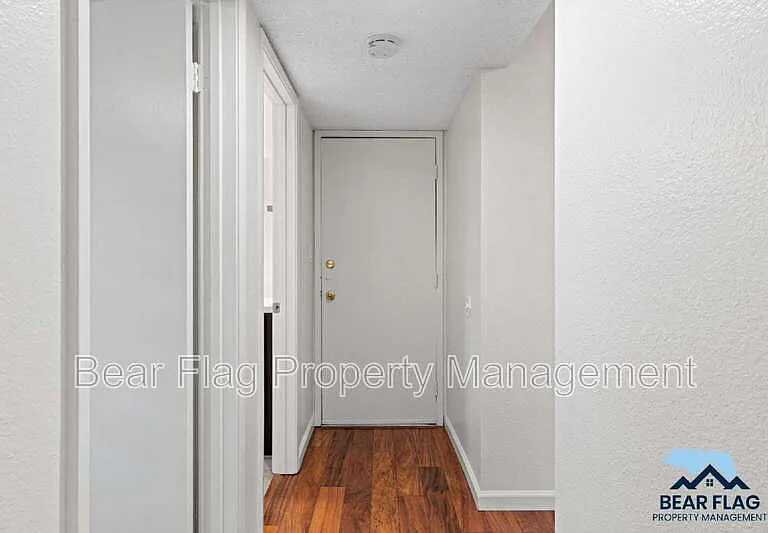 7919 Ridgemont Dr — Photo 26
