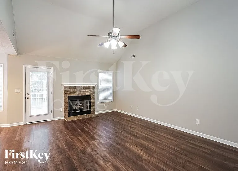 1137 Channelview Ct — Photo 2