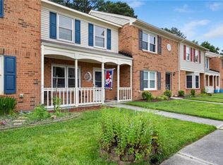 203 Choisy Cres, Yorktown, VA 23692