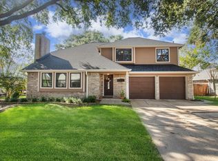 15438 Woodhorn Dr, Houston, TX 77062