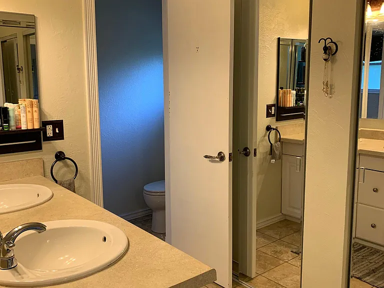 6173 S Magnolia Ct — Photo 3