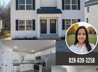 827 9th St NE #827, Hickory, NC 28601