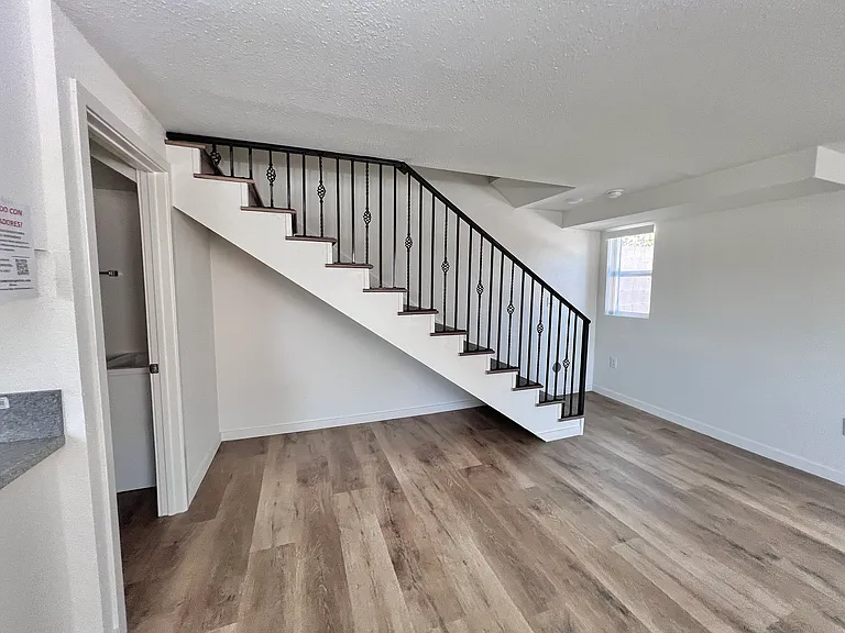 14475 Foothill Blvd #10 — Photo 7