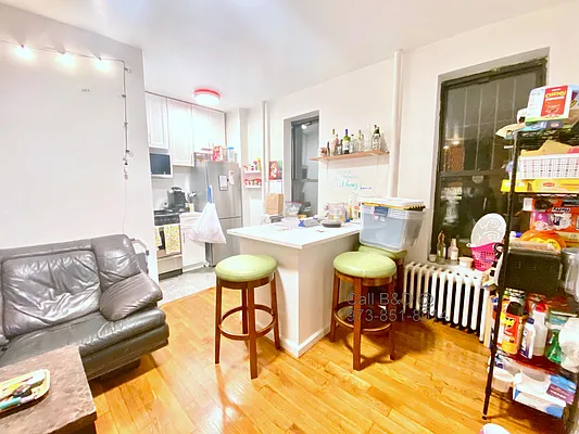 Rented by Bond New York | media 12